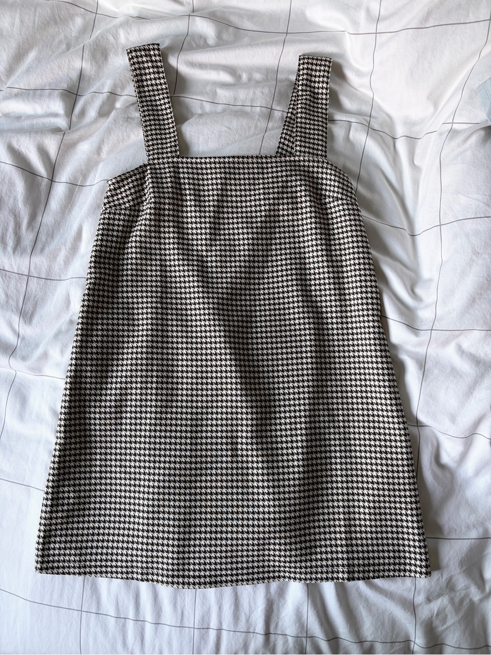 Reformation Hackney Dress - Picture 3 of 4